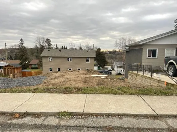 0 Mill St W, Greater Napanee, ON K7R 1Y1