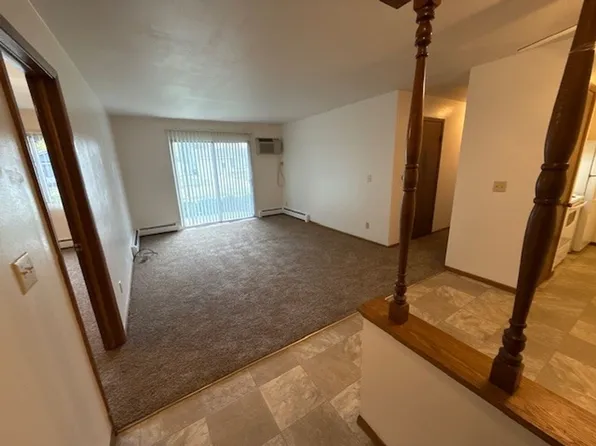 Villa Louise, 1709 Jefferson St #19341659, New Holstein, WI 53061