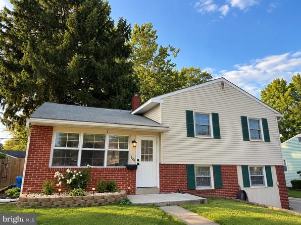 128 Henry Rd, Enola, PA 17025