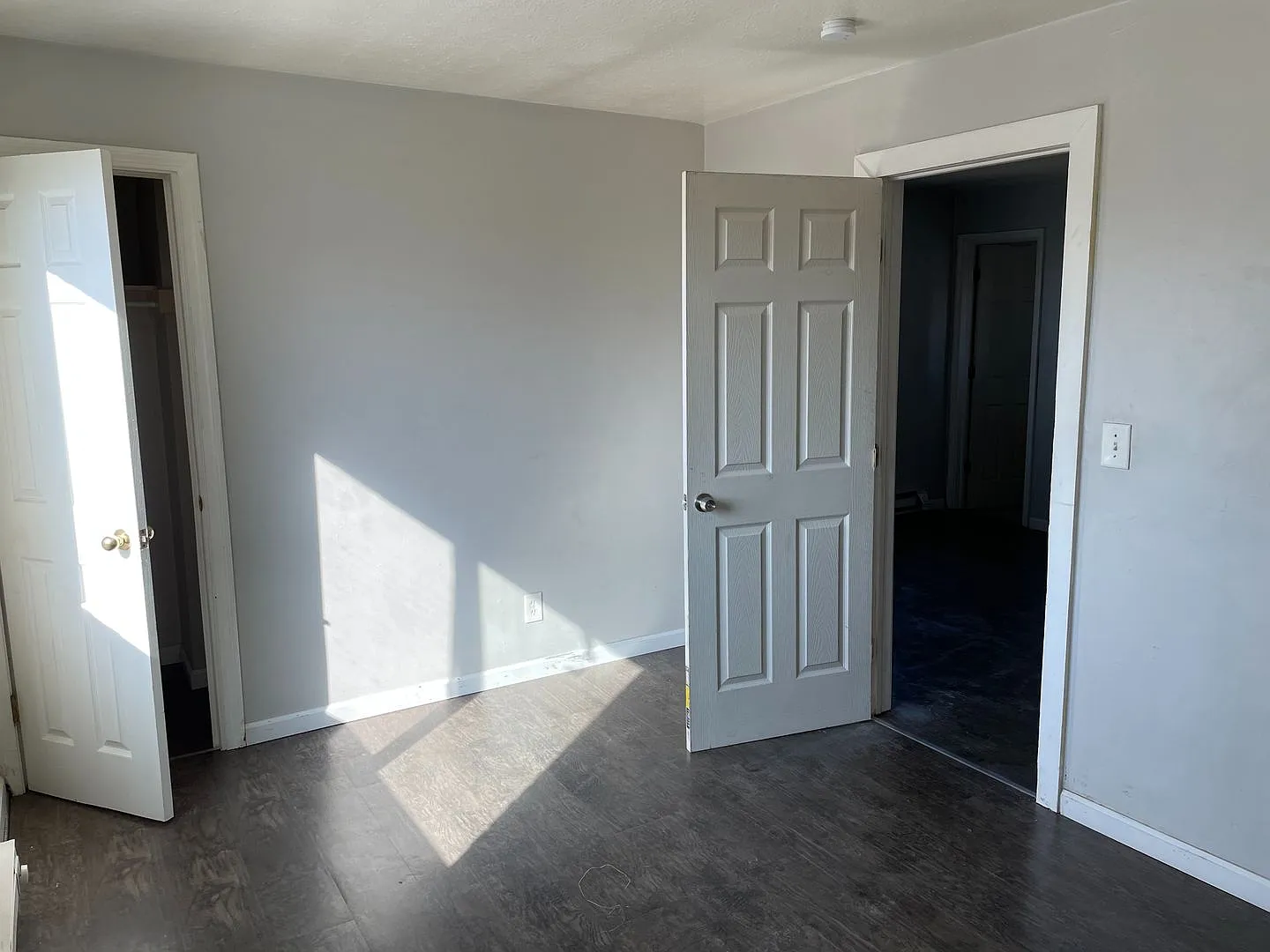 4320 Ridge Rd — Photo 2