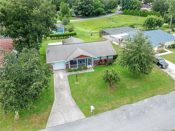 2nd image of 3118 N Juniperus Way