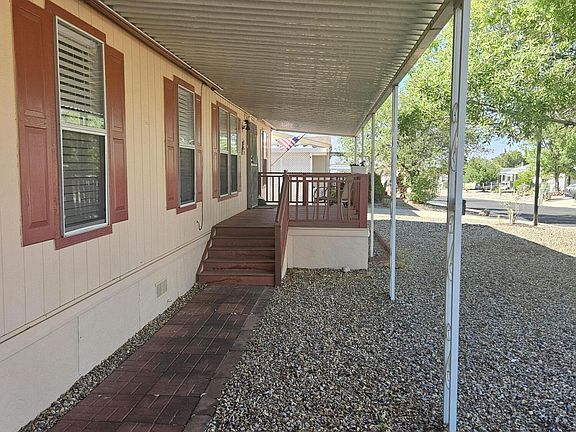 2nd image of 708 S Shallow Brook Loop