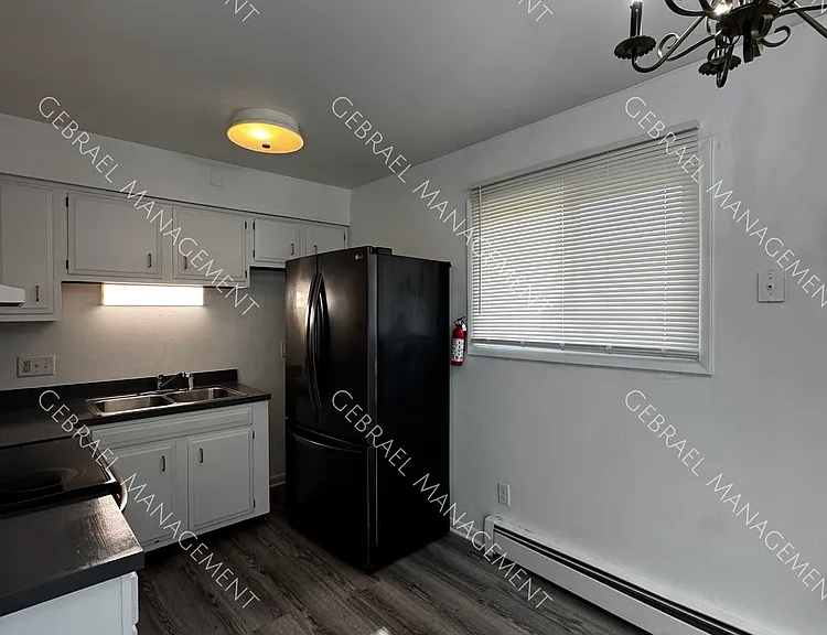 3615 Bernice Dr — Photo 3