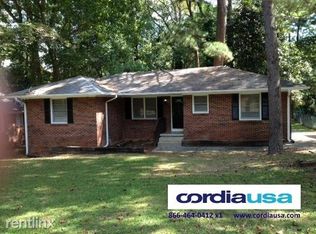 2264 Bryant Dr, East Pt, GA 30344