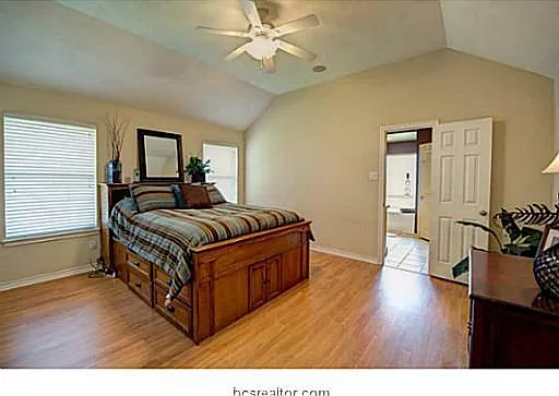 4210 Ludlow Ln — Photo 6