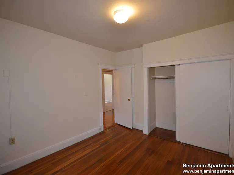 1810 Commonwealth Ave #17 — Photo 8