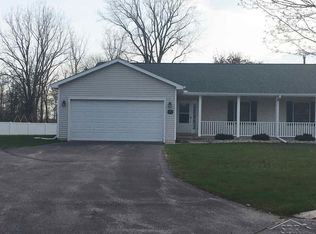 21 Pondview Dr, Saginaw, MI