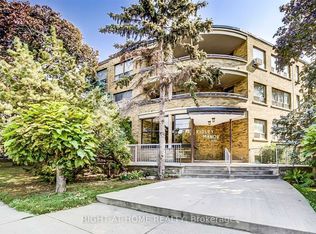 2125 Avenue Rd #208, Toronto, ON M5M 4B2