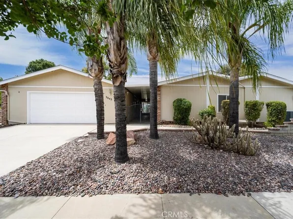 2842 Blue Spruce Dr, Hemet, CA 92545