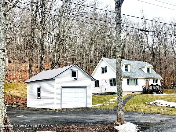2nd image of 265 Scribner Hollow Road
