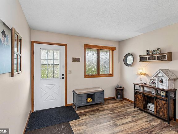 3rd image of 126 Floyd St S #1