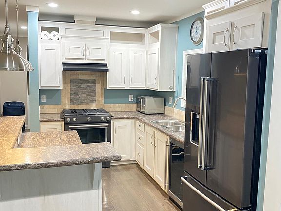 2nd image of 7118 Belgold St #A