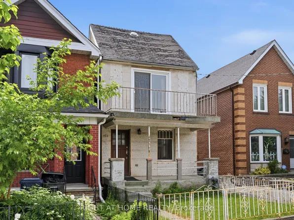 502 Salem Ave N, Toronto, ON M6H 3E1