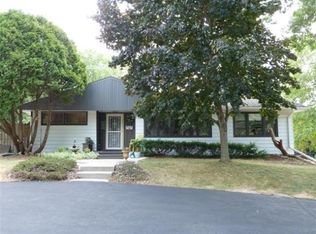 5704 Dixie Ln, Madison, WI 53716