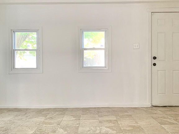 2nd image of 7024 Grays Ave