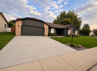 547 N Knox Ave, Star, ID 83669
