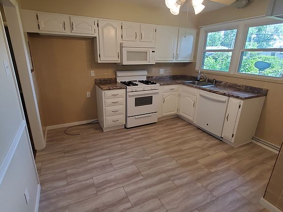 Kitchen #2