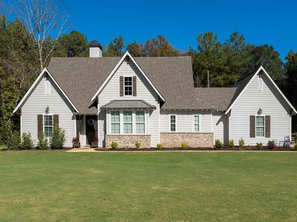 365 Stonewood Trl, Springville, AL 35146