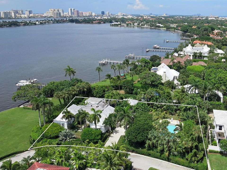 1st image of 203 Via Vizcaya