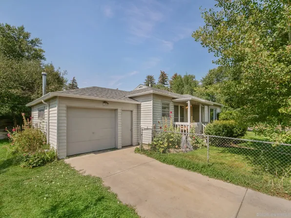 906 S 15th St, Laramie, WY 82070