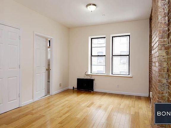 3rd image of 565 W 187th St APT 1