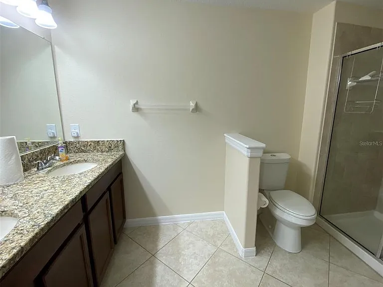 12013 Greengate Dr — Photo 19