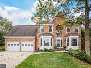 13589 Cobra Dr, Herndon, VA 20171