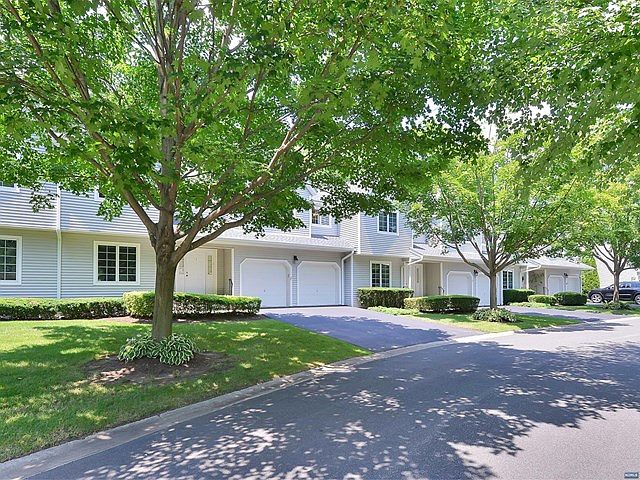 1st image of 3 Drake Dr #H3