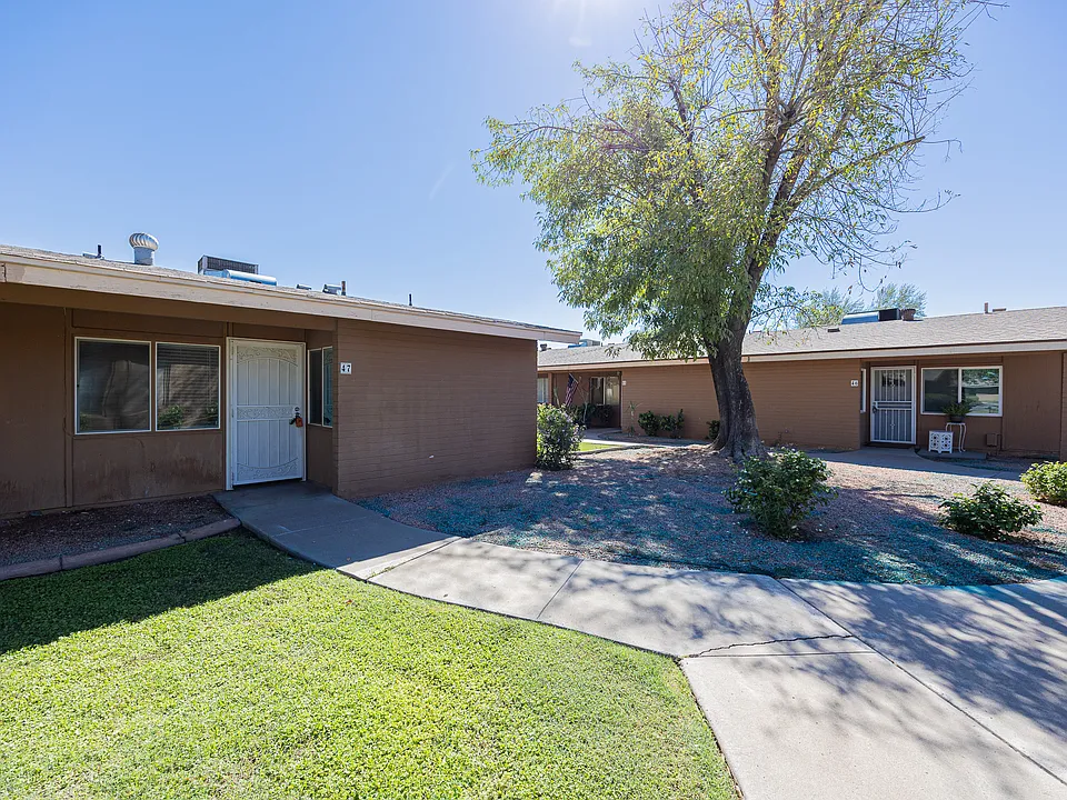 1624 E Campbell Ave #47