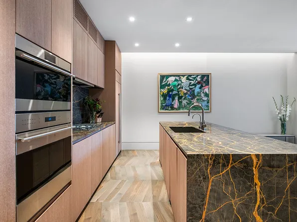 49 Chambers St APT 12C, New York, NY 10007