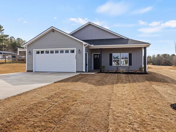 369 Scenic Ave, Campobello, SC 29322