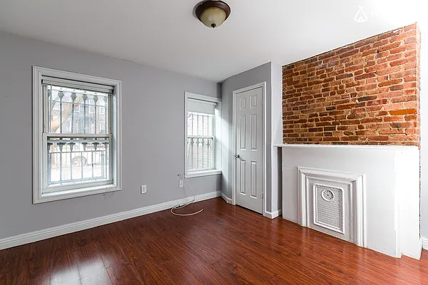Rented by Nooklyn NYC LLC | media 27