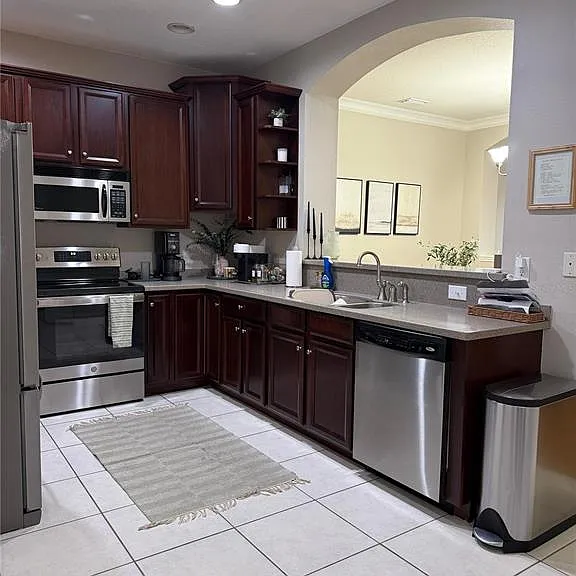 10409 Crimson Park Ln #105 — Photo 4