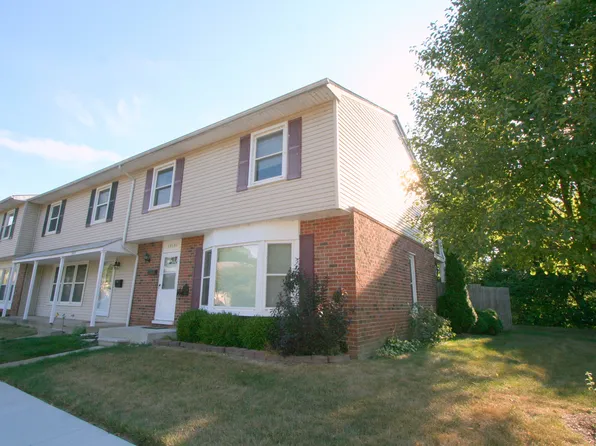 13131 Lake Point Blvd #5, Van Buren Township, MI 48111