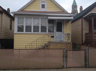 1018 Reese Ave, Whiting, IN 46394