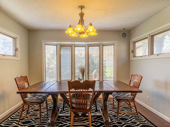 5th image of 1316 Winona Ct