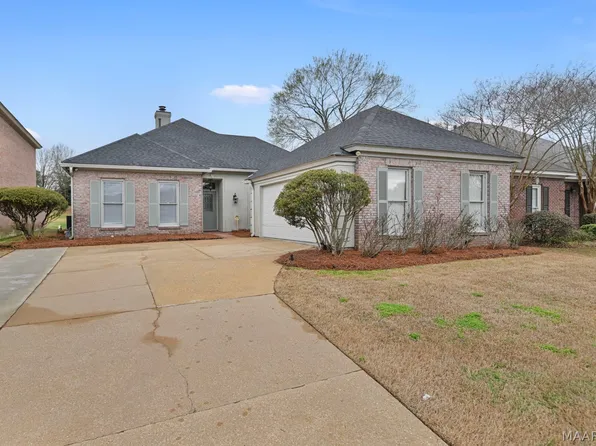8920 Green Chase Dr, Montgomery, AL 36117