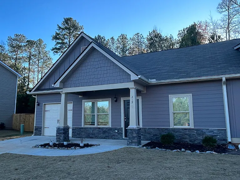 219 Oakwood Dr — Photo 14