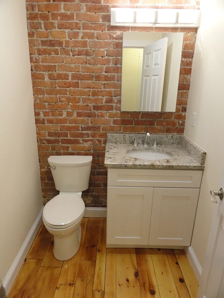 231 Norfolk St — Photo 3