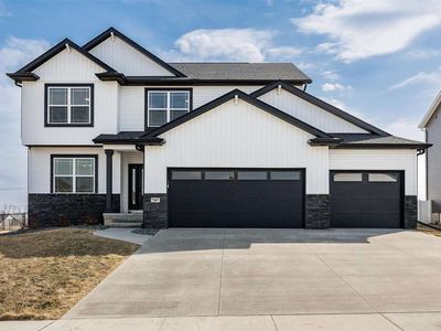 7107 Country Brook Dr NW, Cedar Rapids, IA, 52405