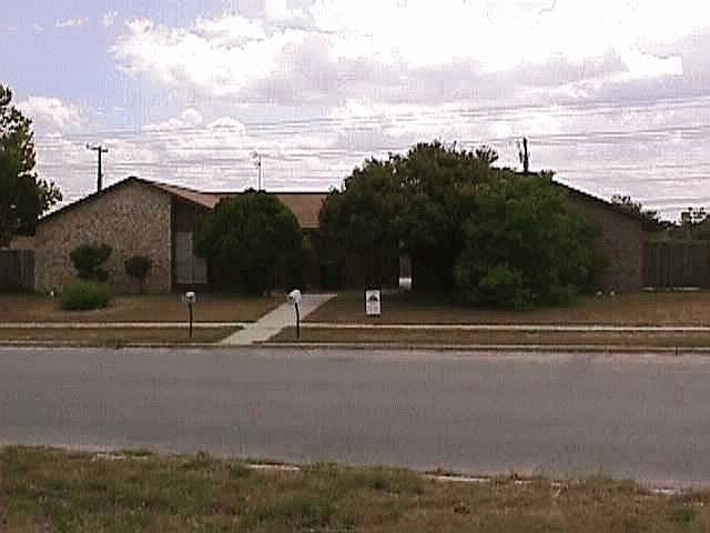 1st image of 400A Skyline Ave