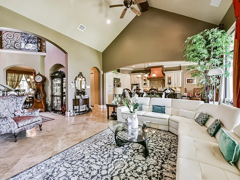 7603 Catalina Island Dr — Photo 7