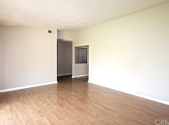 3rd image of 1821 Hollandale Ave