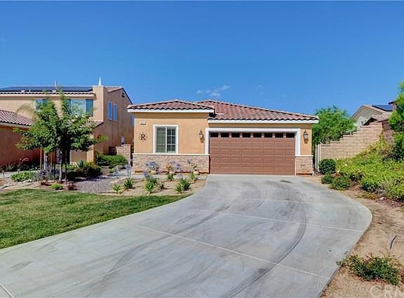 2nd image of 36677 Parnell Ct