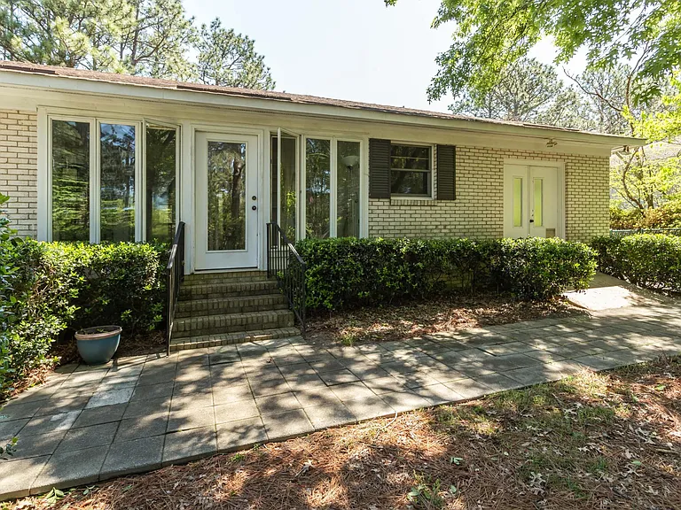 18 Windsong Pl — Photo 39