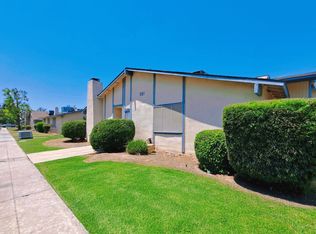 561 W Ashlan Ave APT 101, Clovis, CA 93612