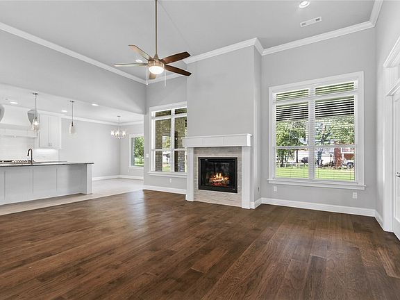 5th image of 1361 Greyback Ln