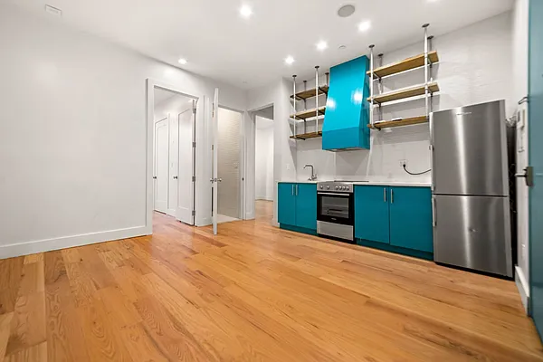 Rented by Reside New York | media 28