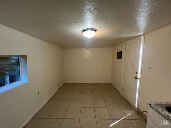 bakersfield-california-18890034 picture