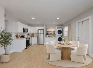 Cottage Cove, Miami, FL 33179